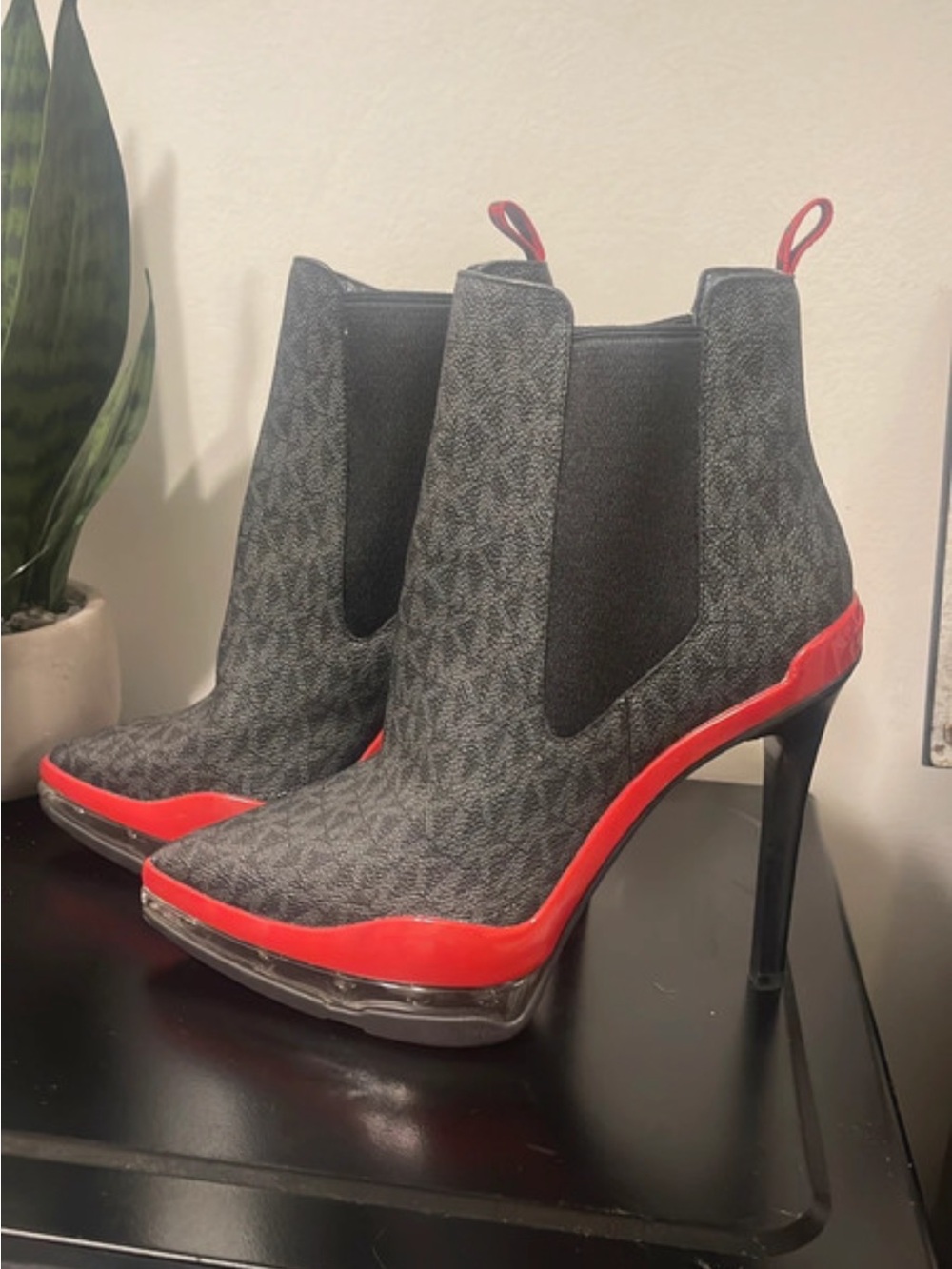 Michael kors Women's Grey Patterned Ankle Boot with Red Trim